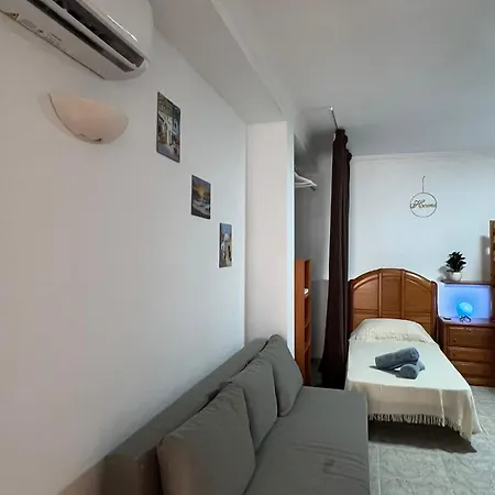 Sultan Costa Homestay Benalmadena
